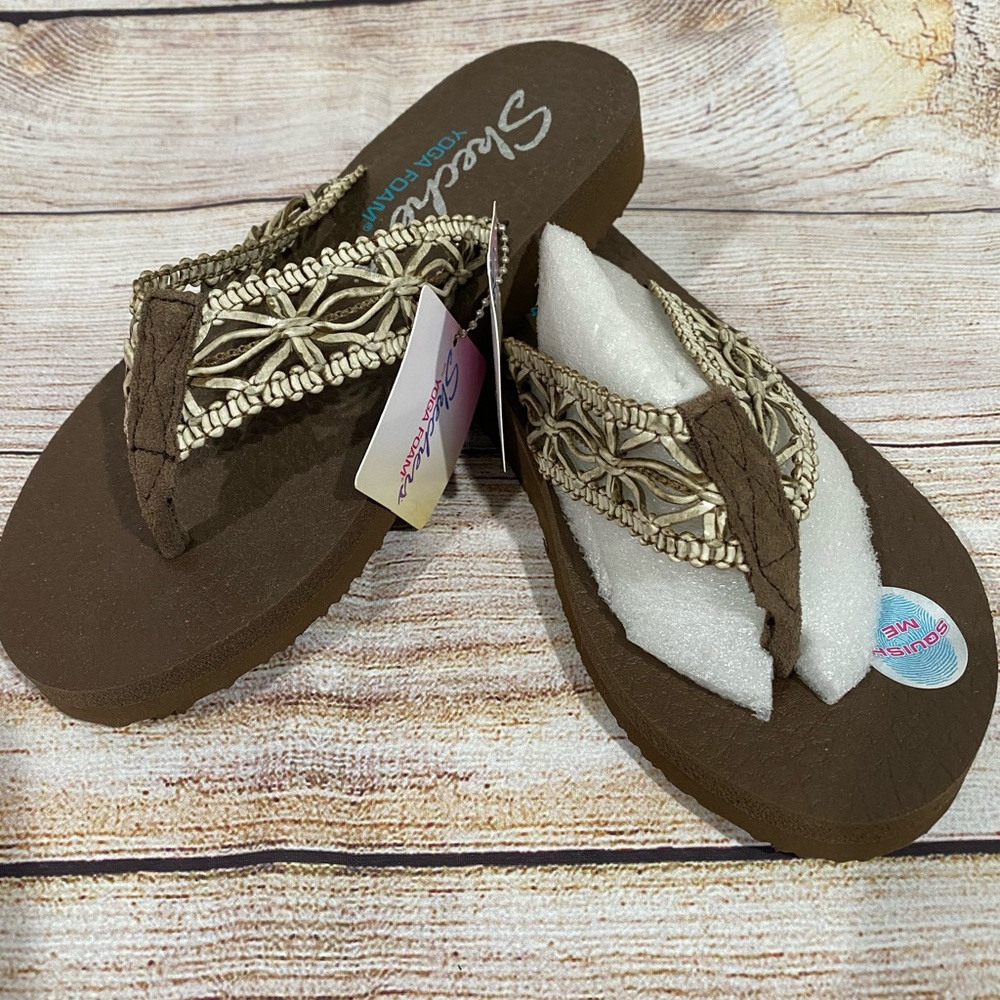 Skechers brown sandal